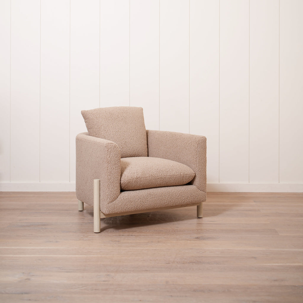 Chaise James M