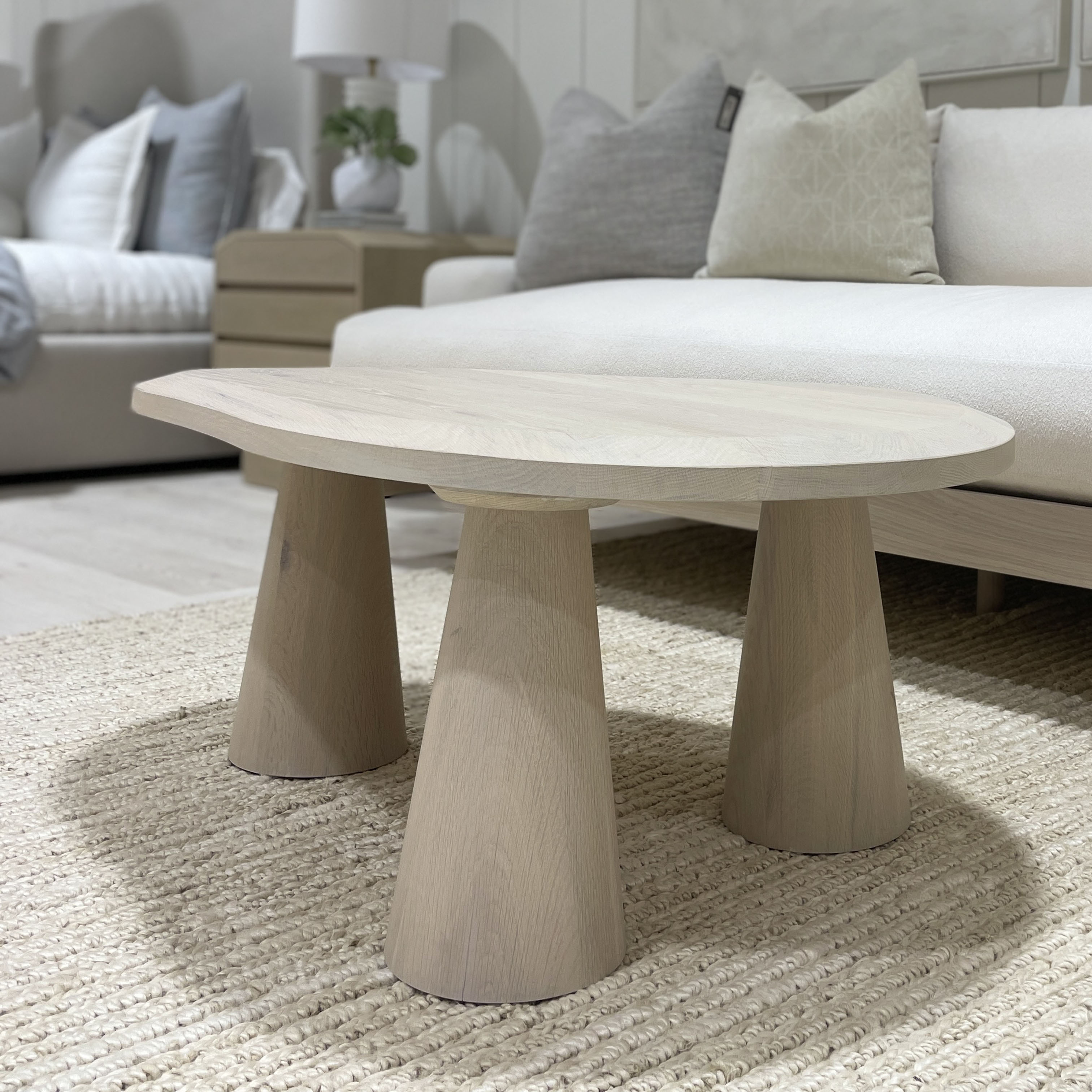 Table basse abstraite