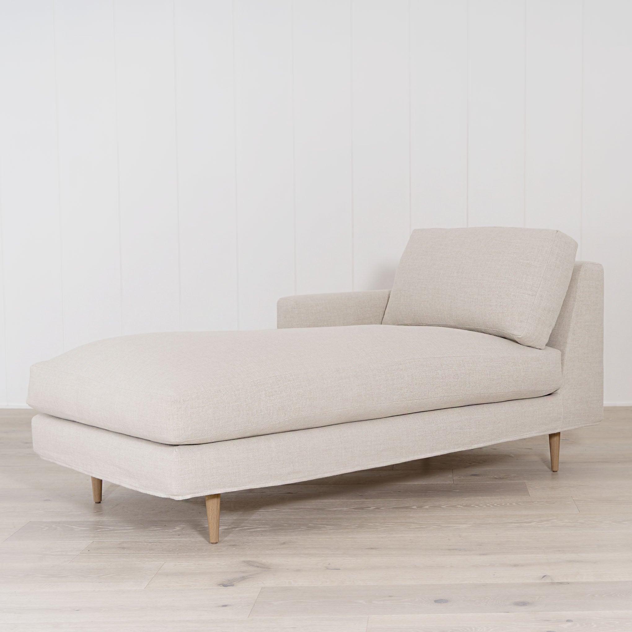 Chaise Avilia