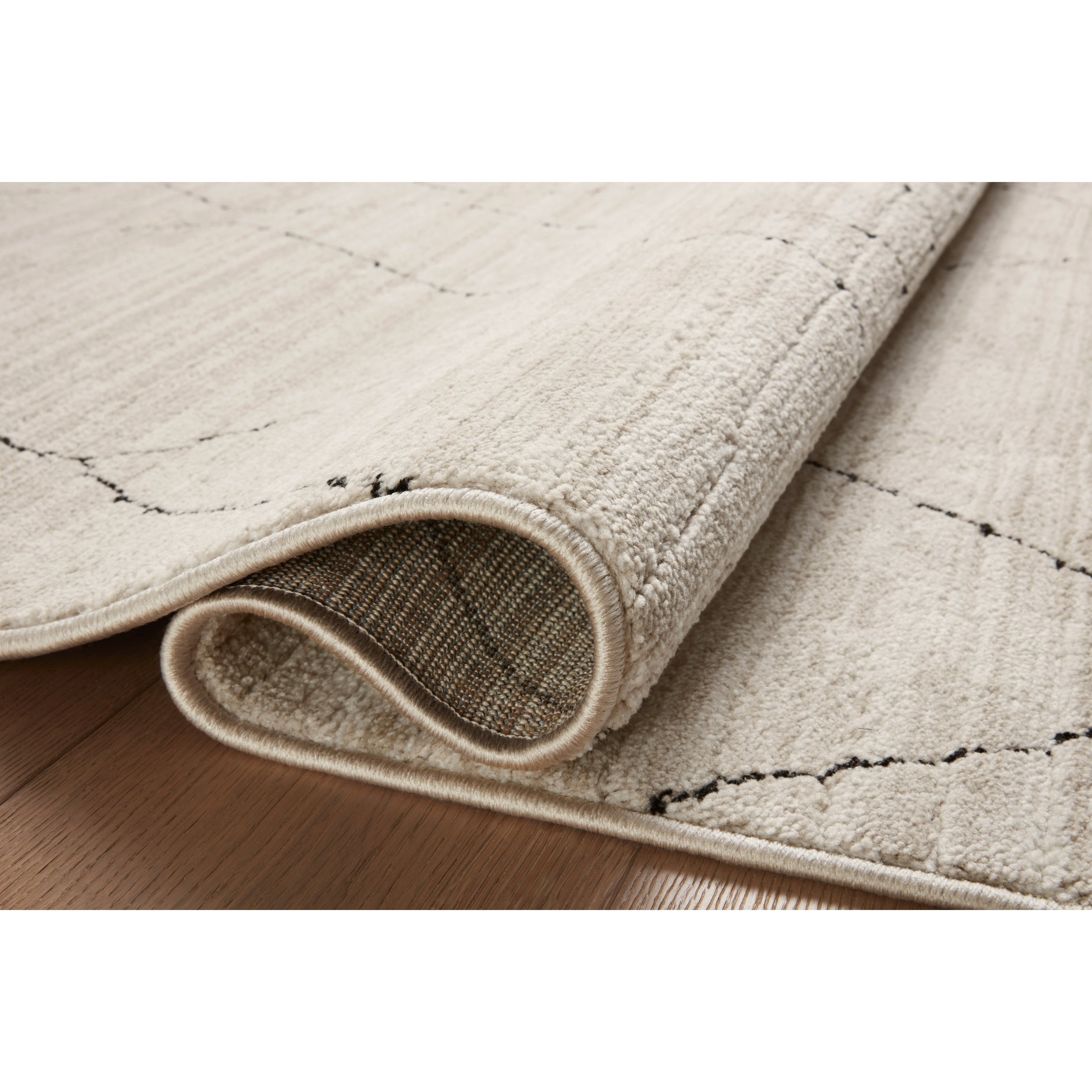 Alexander Home Harrison Modern Diamond Area Rug
