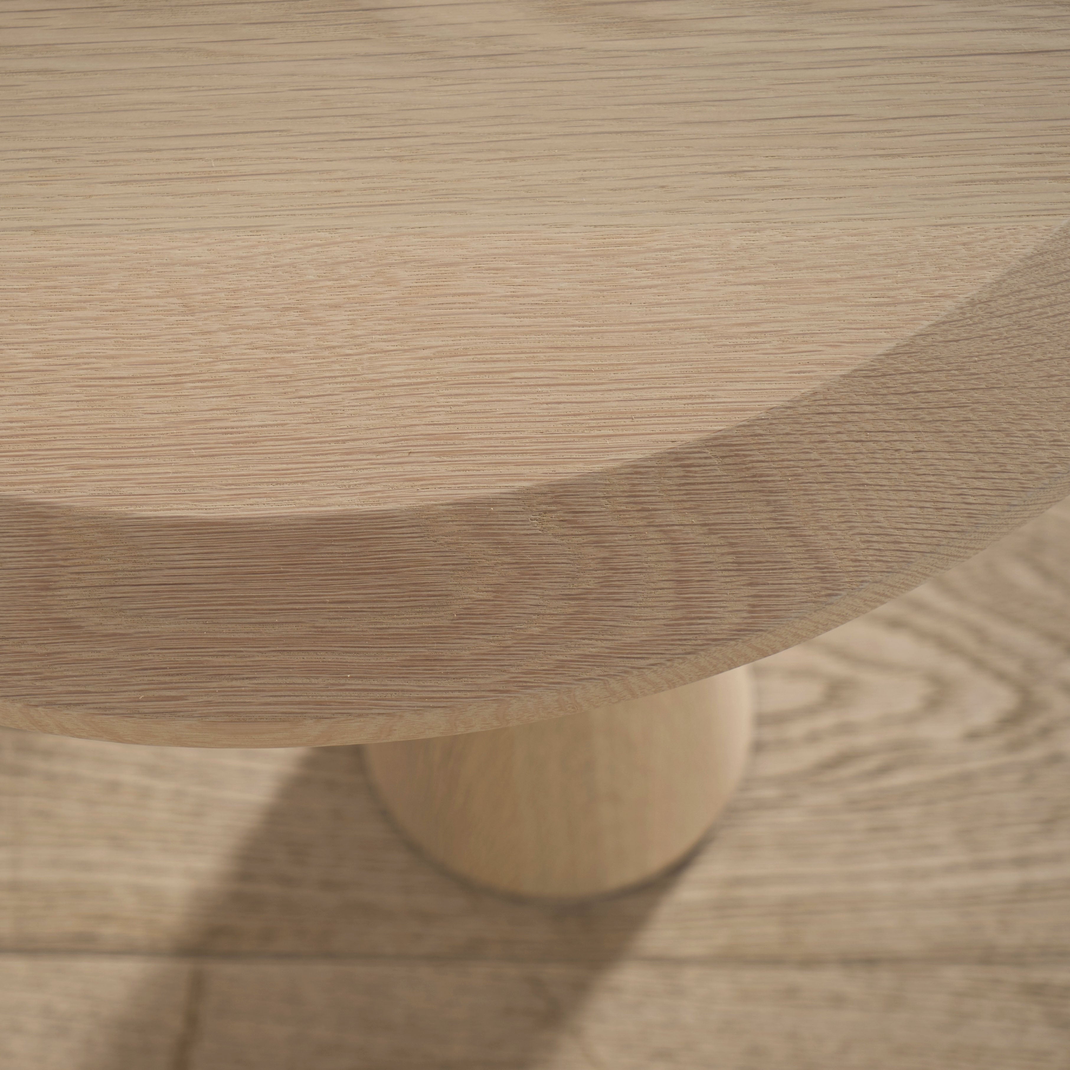 Table basse abstraite