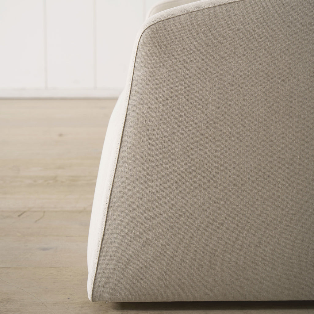 Chaise Griffith L