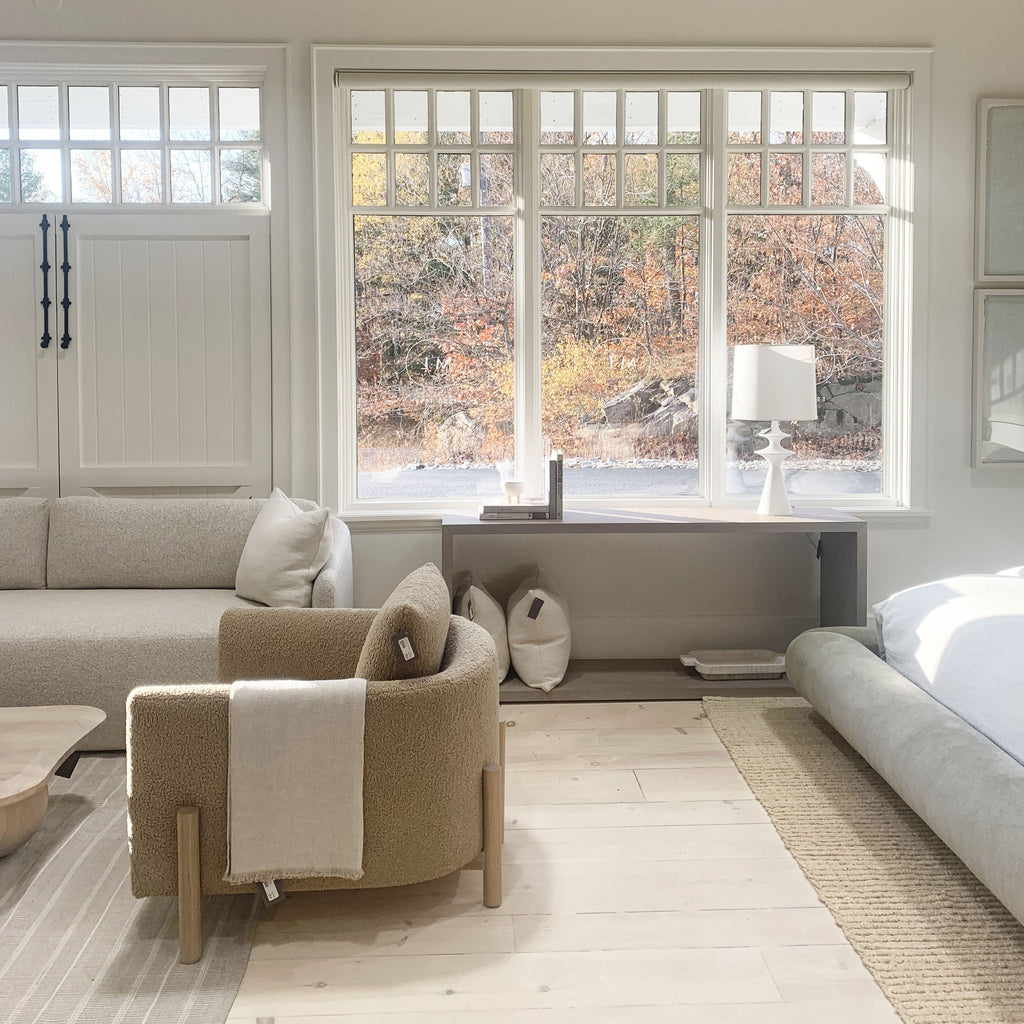 Chaise James L
