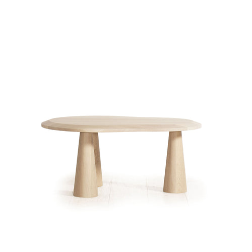 Table basse abstraite