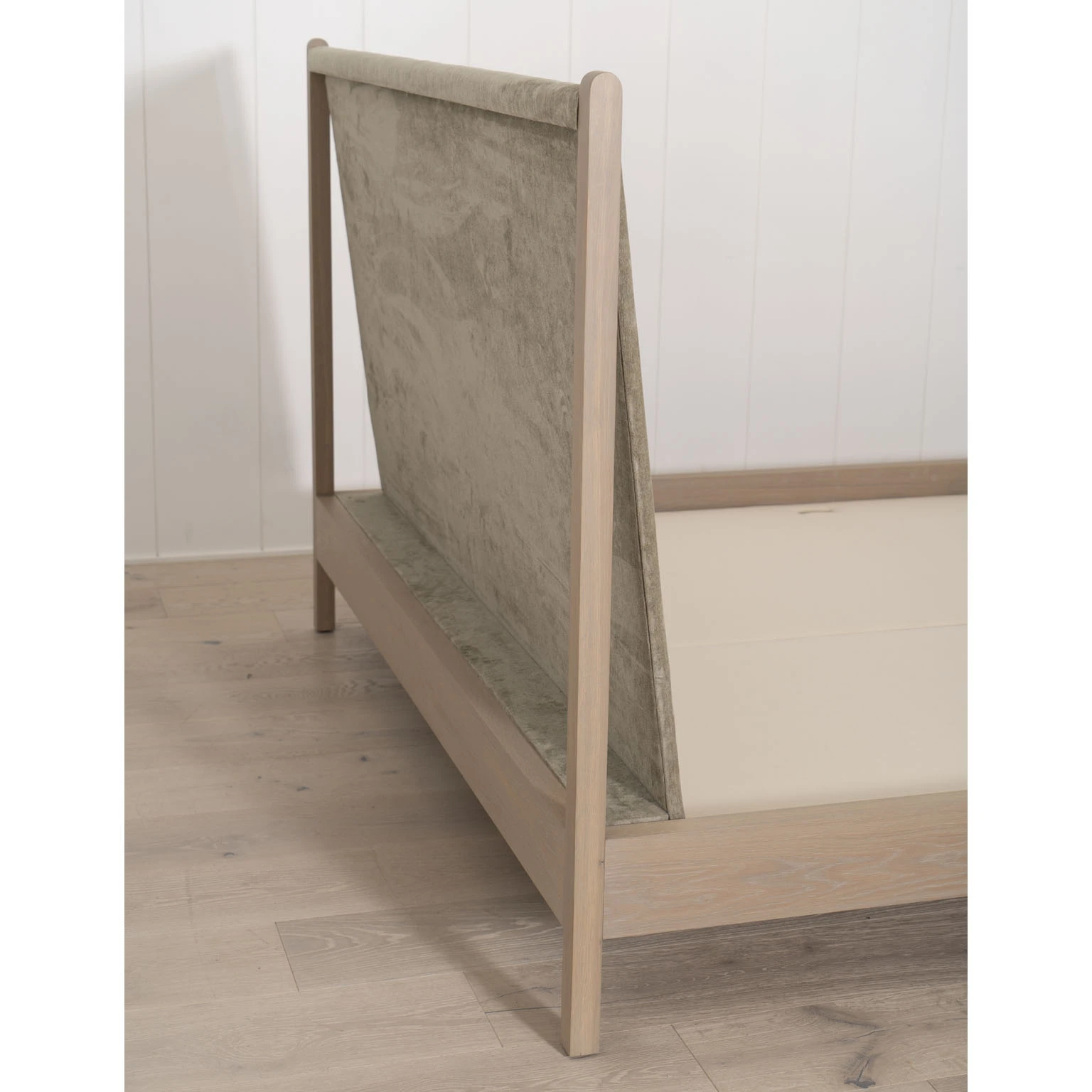 Alex Bed