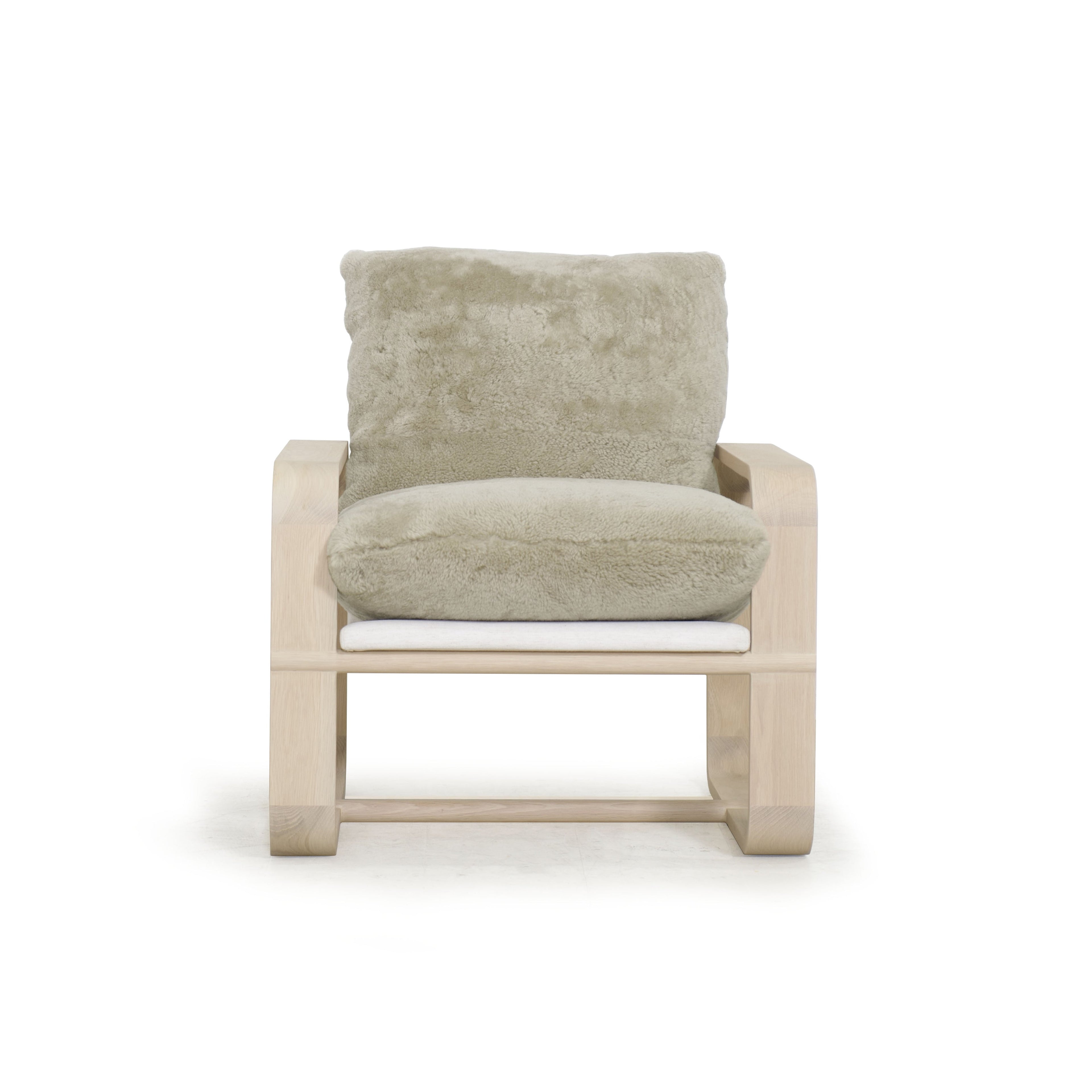 Chaise Blake
