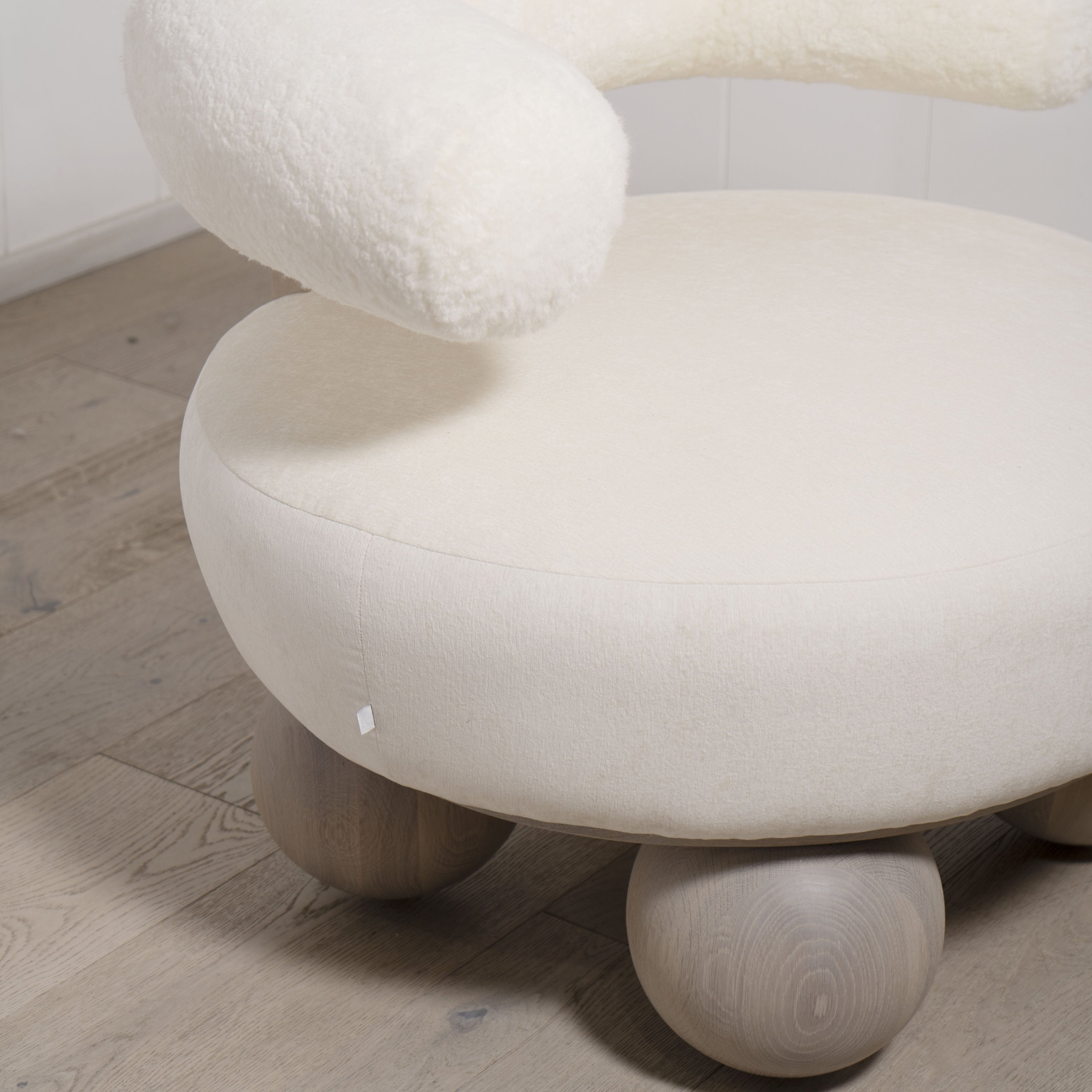 Chaise Aurora
