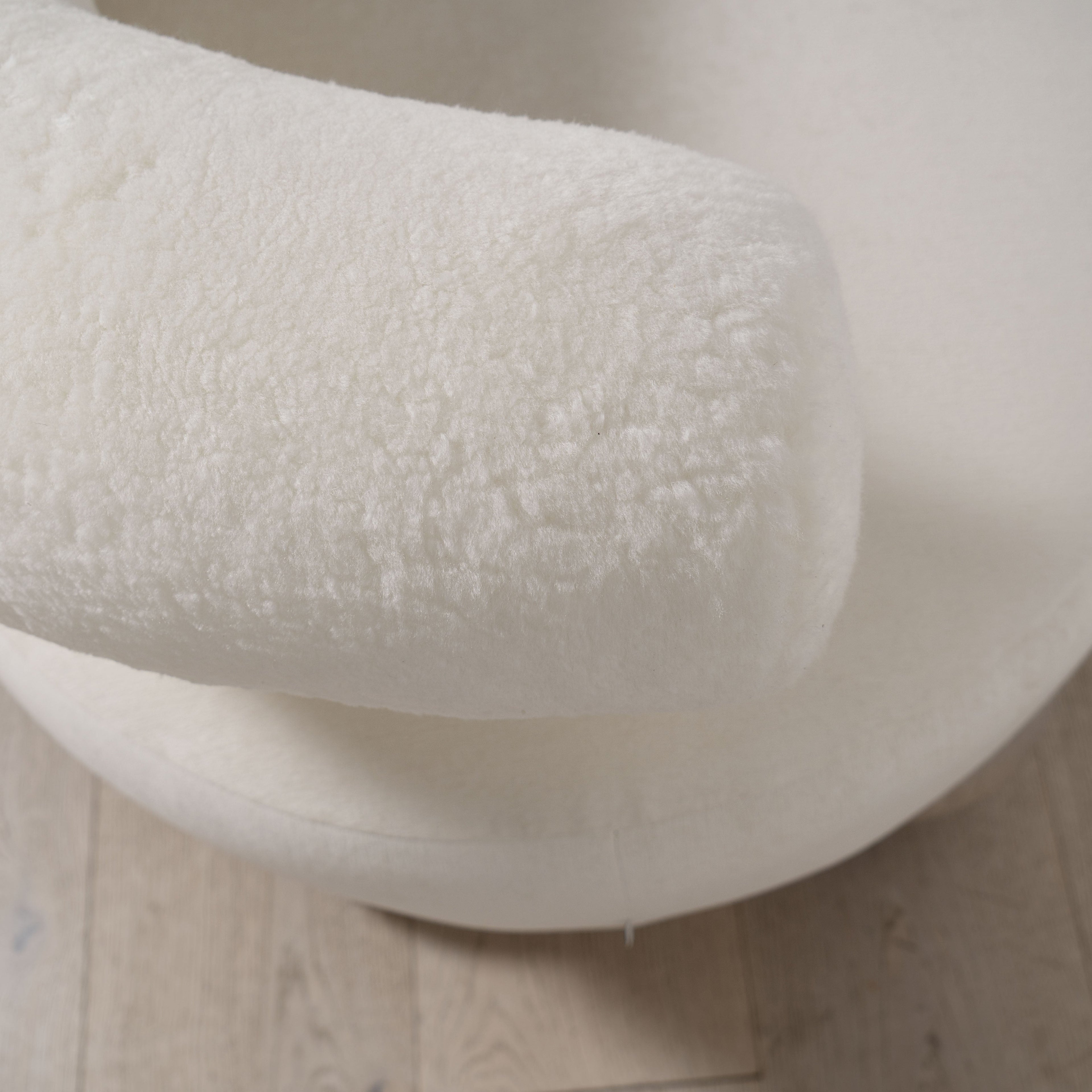 Chaise Aurora