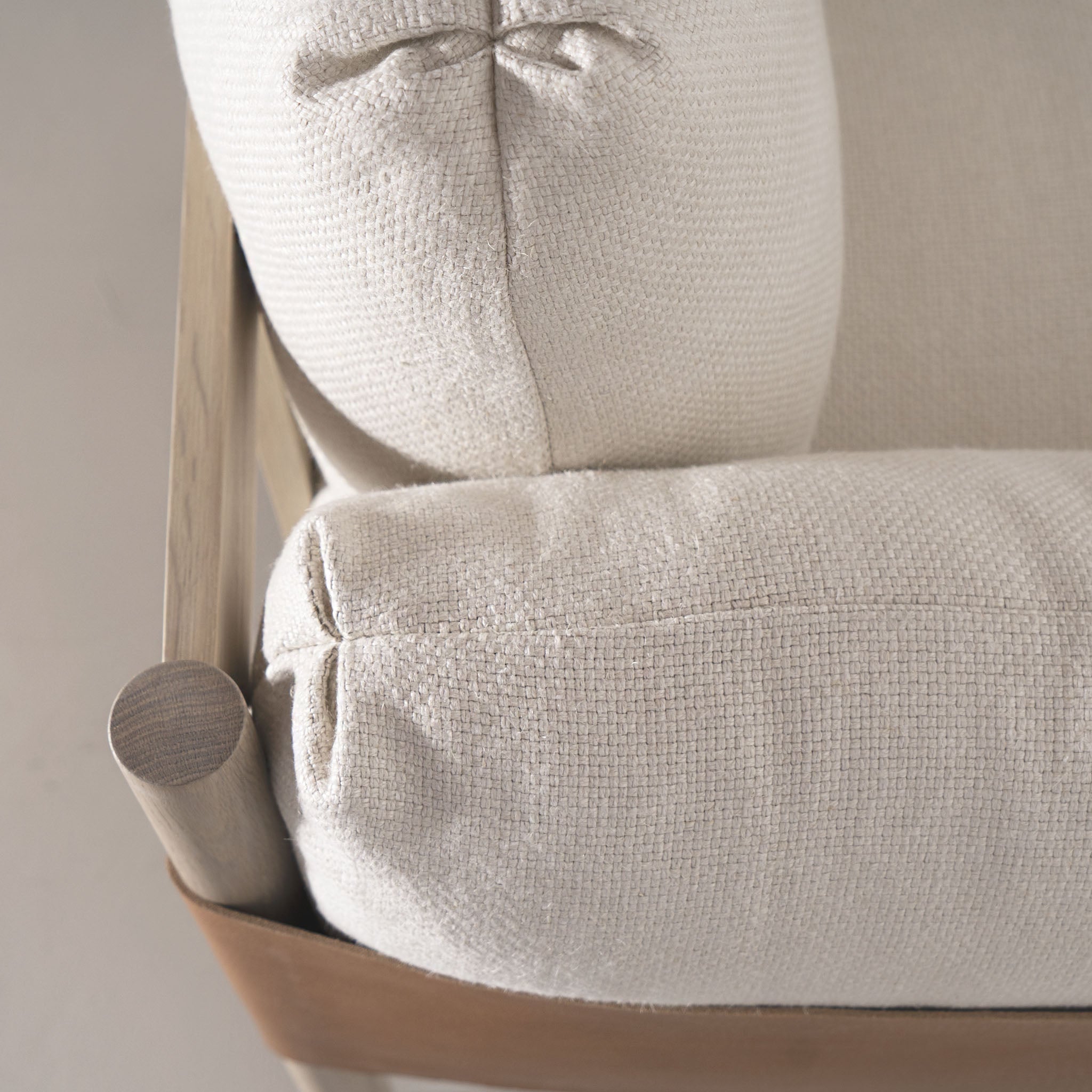 Chaise Doheny