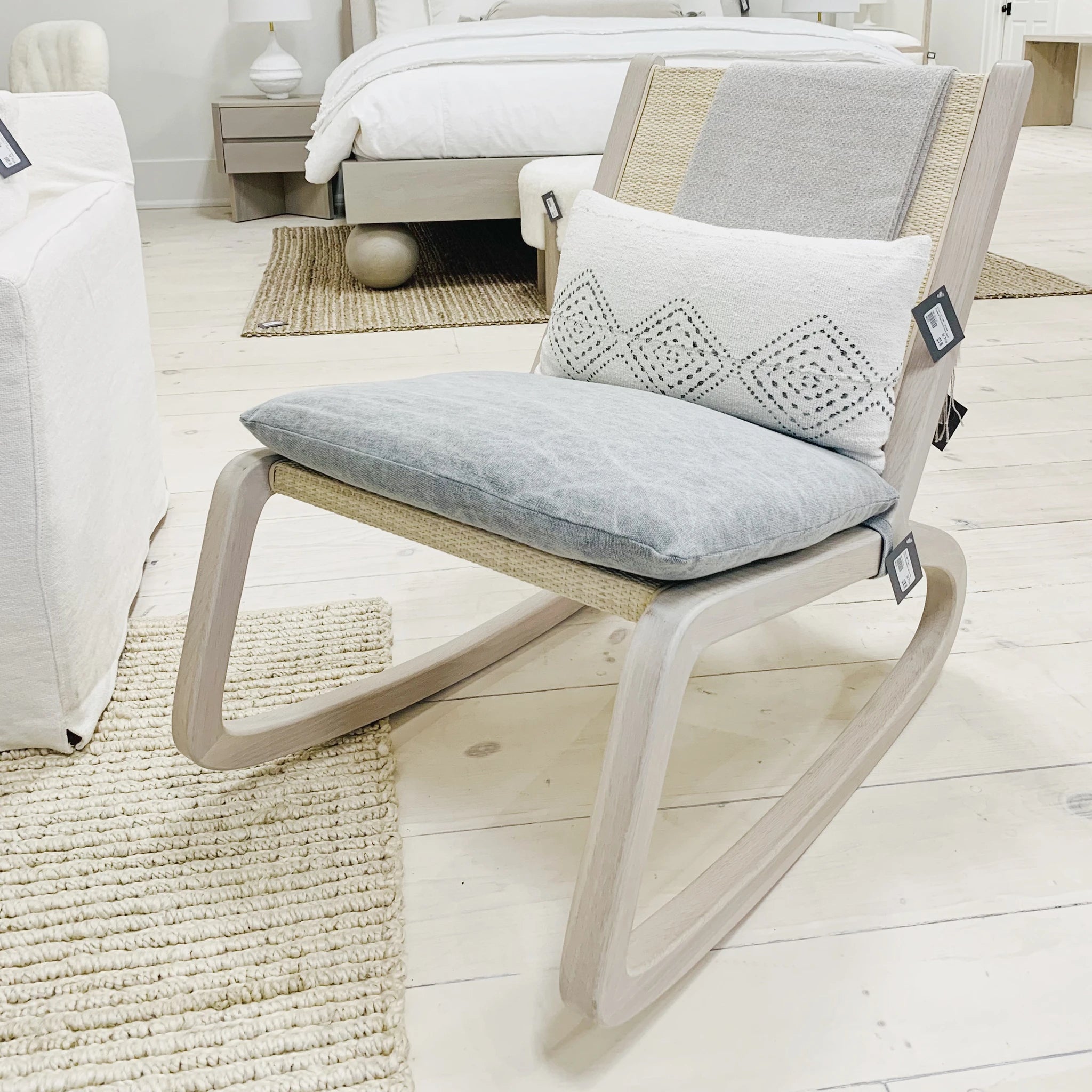 Chaise Draper