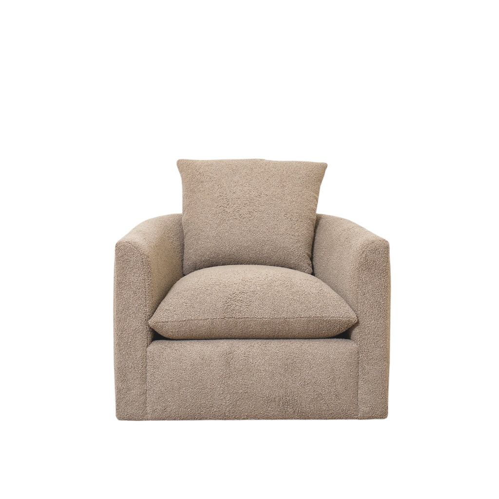 Chaise McGrath M