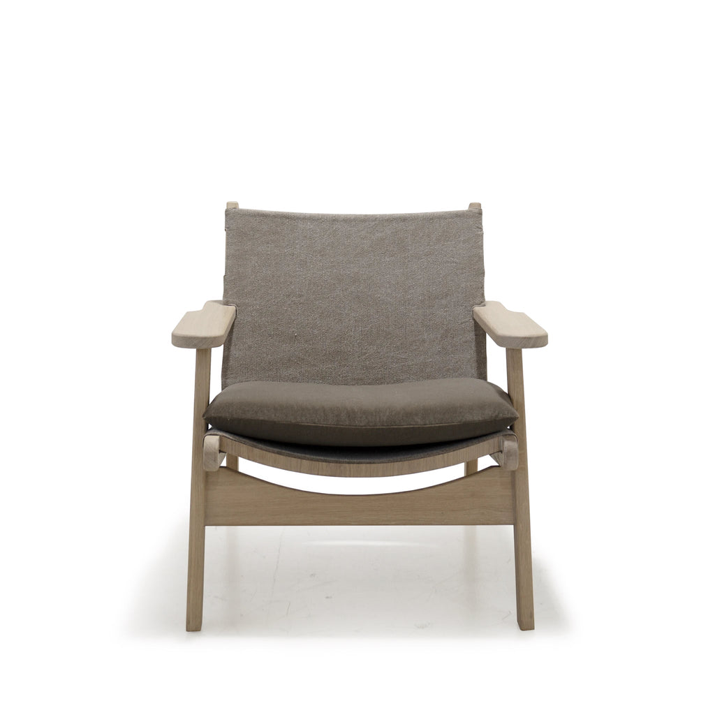 Chaise Moore