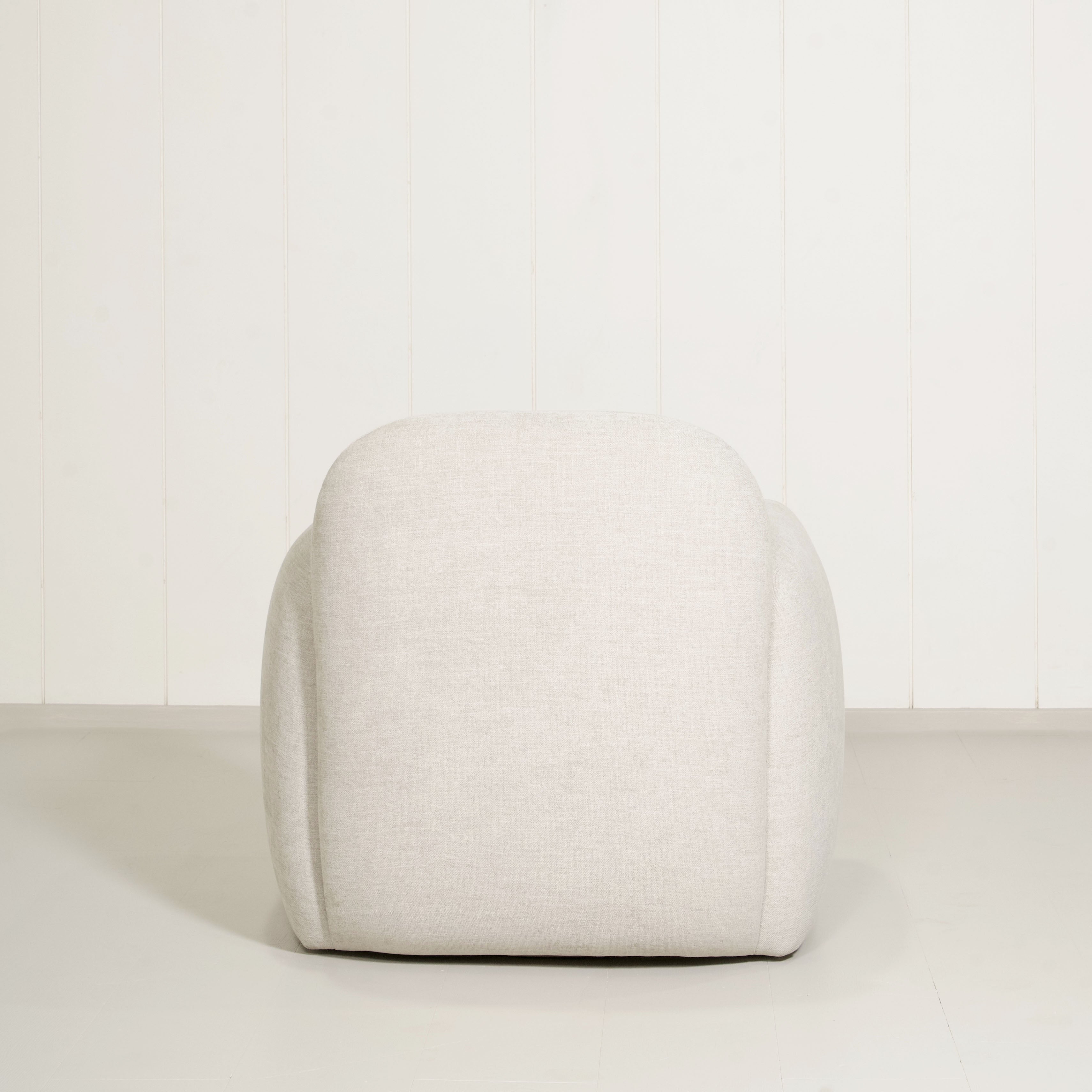 Chaise Rowan